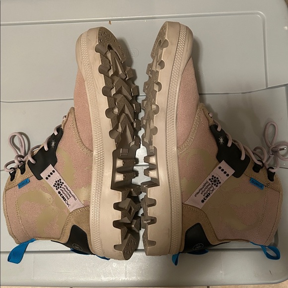 Palladium Destiny Pampa Witch Queen size 12 EUC in box Dune color - Picture 5 of 7